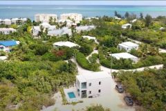 An image Gracehaven Villa with Grace Bay in the background