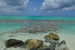 Clear water and blues of Grace Bay beach