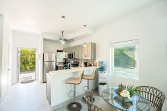 Gracehaven Villa TCI - Breakfast bar area